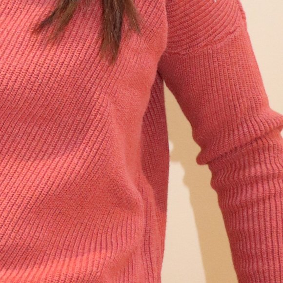 Quality-knit Sweater - Picture 2 of 3